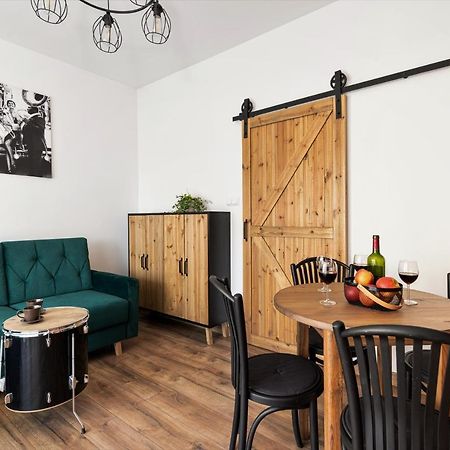 Jazz Station Apartment Go New & Pure Krakow Luaran gambar