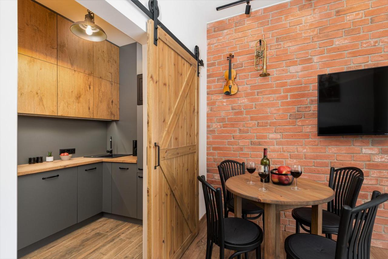 Jazz Station Apartment Go New & Pure Krakow Luaran gambar