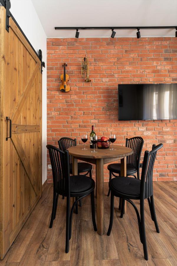 Jazz Station Apartment Go New & Pure Krakow Luaran gambar